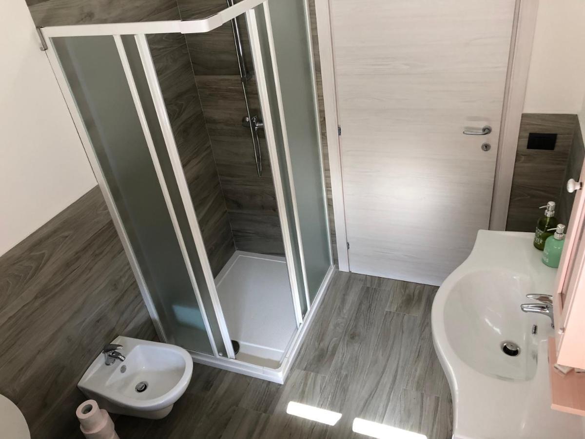 Time To Escape 2 Apartment Tirano Ngoại thất bức ảnh